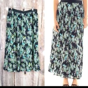 LC Lauren Conrad Floral Pleated Maxi Skirt